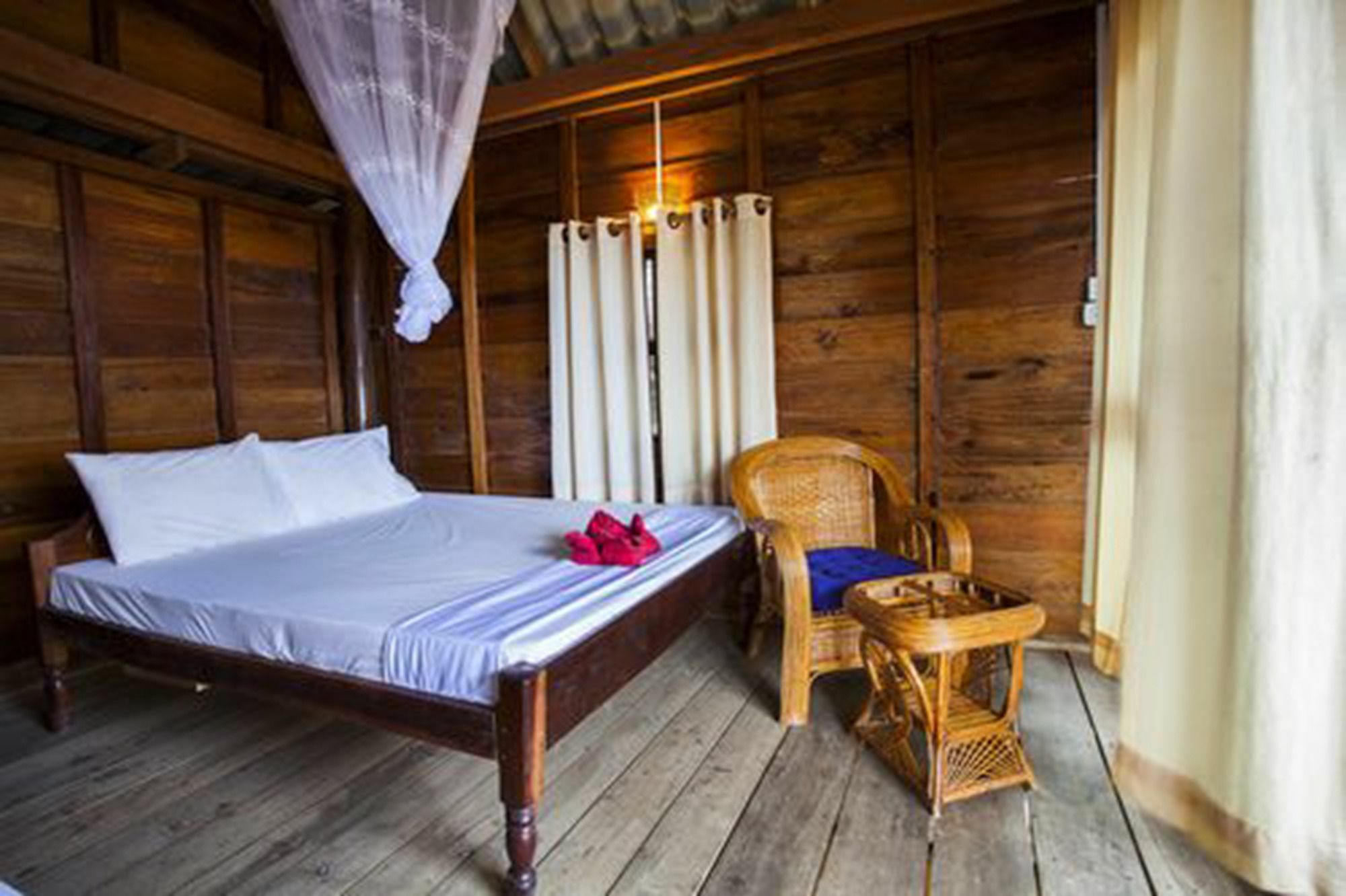 Happy Elephant Bungalows Kaoh Touch Екстериор снимка